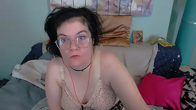 EverlyRays online show from 11.13.25