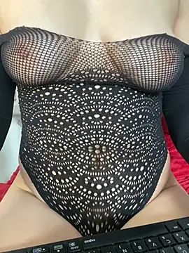 Snapshot of AlisaaRose chatting on 02.24.25 AlisaaRose online show from 02.24.25