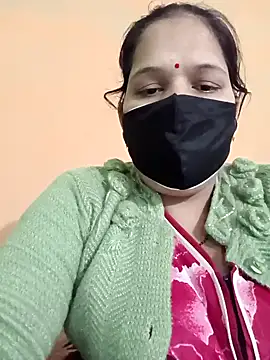 Snapshot of sematomar chatting on 12.23.24 sematomar online show from 12.23.24