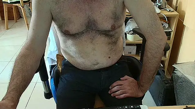 Snapshot of angelgarcia269 chatting on 02.11.26 angelgarcia269 online show from 02.11.26