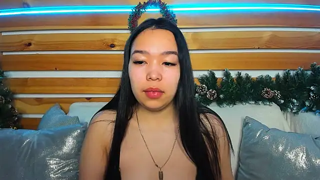 Snapshot of Kris_top_Lee chatting on 12.03.24 Kris top Lee online show from 12.03.24