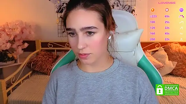  Eliizabeth  online show from 02.26.26