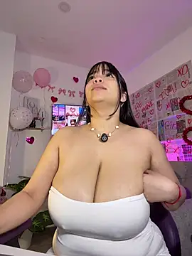 tati reyess online show from 02.12.26