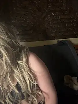 Mayoosh6 online show from 02.20.25