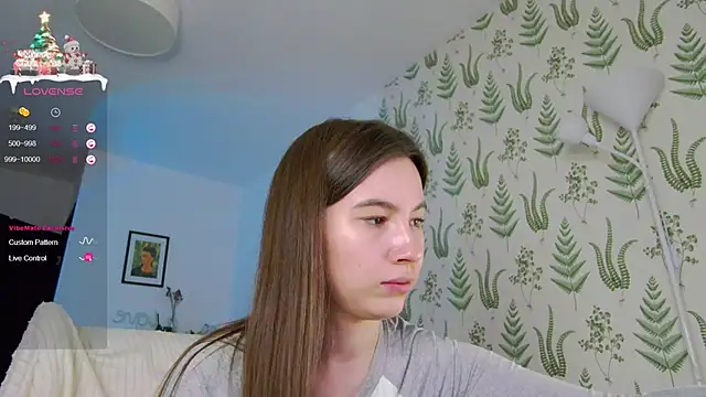 Snapshot of Marie_Diaze chatting on 12.11.24 Marie Diaze online show from 12.11.24