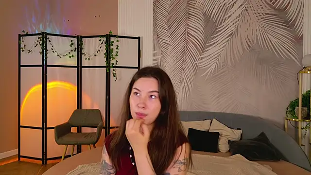 Marie Diaze online show from 06.30.26