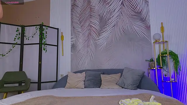 Marie Diaze online show from 07.25.26