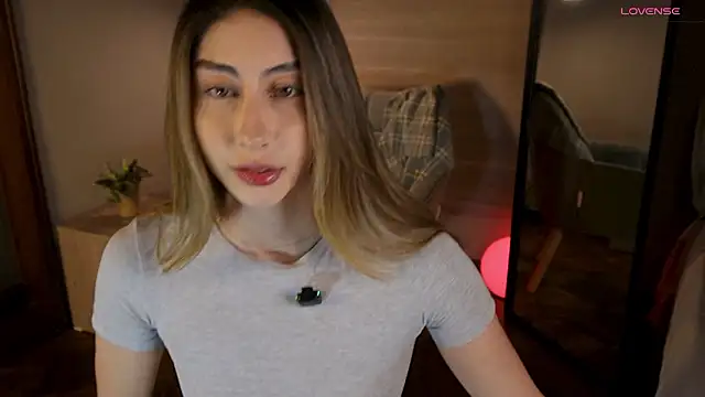 Snapshot of lua_ferch__ chatting on 02.24.26 lua ferch online show from 02.24.26