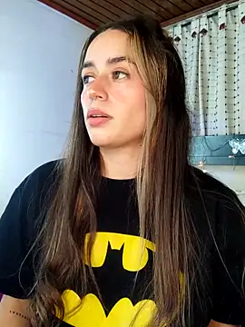 Snapshot of Natalia_Suarez chatting on 02.14.25 Natalia Suarez online show from 02.14.25