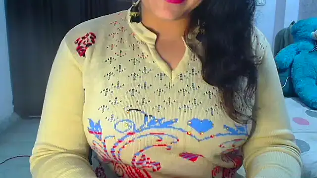 Snapshot of Maria_55 chatting on 12.18.24 Maria 55 online show from 12.18.24