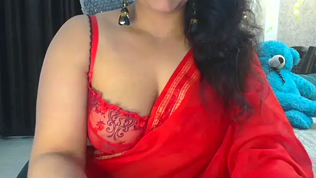 Snapshot of Maria_55 chatting on 02.14.25 Maria 55 online show from 02.14.25