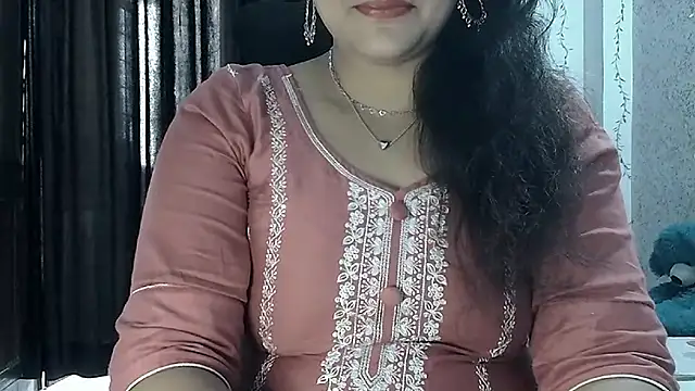 Snapshot of Maria_55 chatting on 10.16.25 Maria 55 online show from 10.16.25