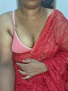 Snapshot of Malluivaniya chatting on 11.26.25 Malluivaniya online show from 11.26.25
