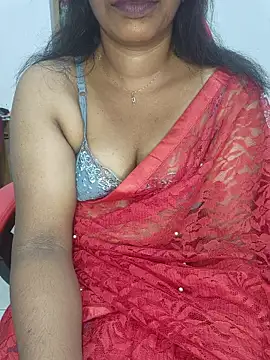 Snapshot of Malluivaniya chatting on 11.26.25 Malluivaniya online show from 11.26.25