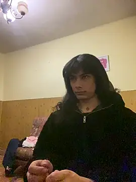 calliemaggotbone online show from 03.29.26