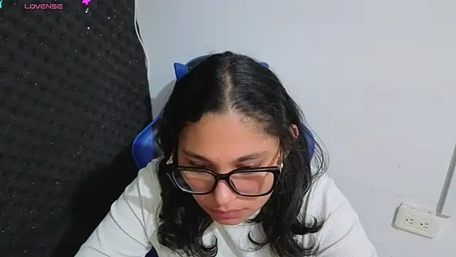 Cuteprincess21 online show from 04.07.26