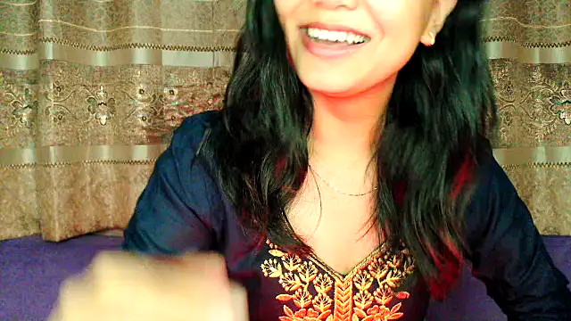 Snapshot of cute_sapna chatting on 06.20.26 cute sapna online show from 06.20.26