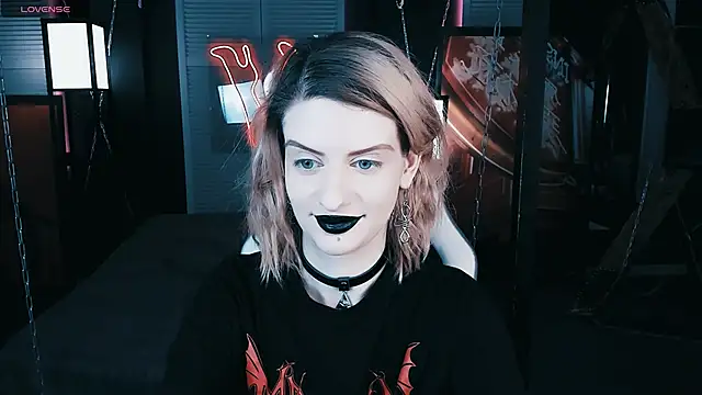 Snapshot of Noah_ElmerX chatting on 01.02.25 Noah ElmerX online show from 01.02.25