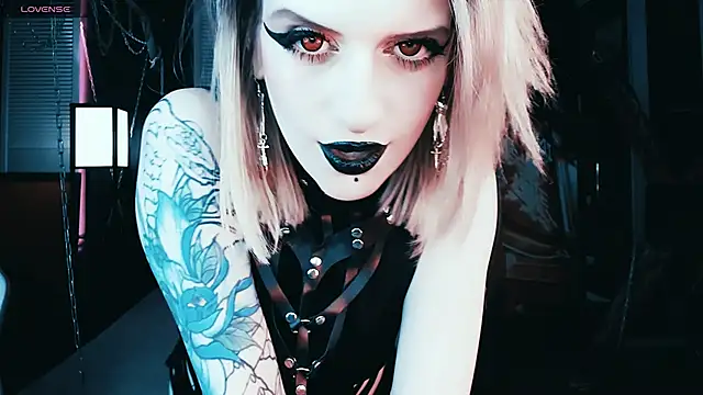 Snapshot of Noah_ElmerX chatting on 02.25.25 Noah ElmerX online show from 02.25.25