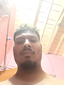 Snapshot of imrandidar22 chatting on 10.03.25 imrandidar22 online show from 10.03.25