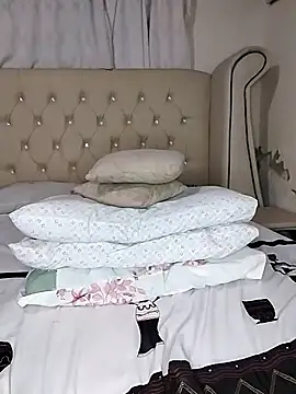 Snapshot of makaviwe chatting on 02.12.25 makaviwe online show from 02.12.25