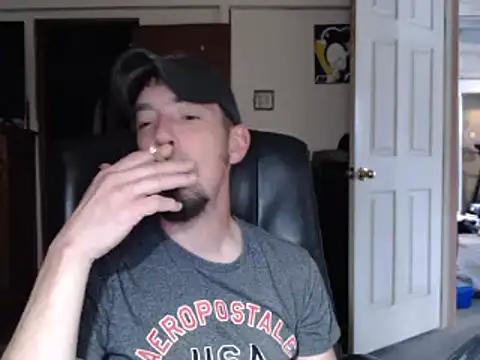 Snapshot of pensguy30 chatting on 12.02.24 pensguy30 online show from 12.02.24