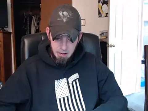 Snapshot of pensguy30 chatting on 02.03.25 pensguy30 online show from 02.03.25