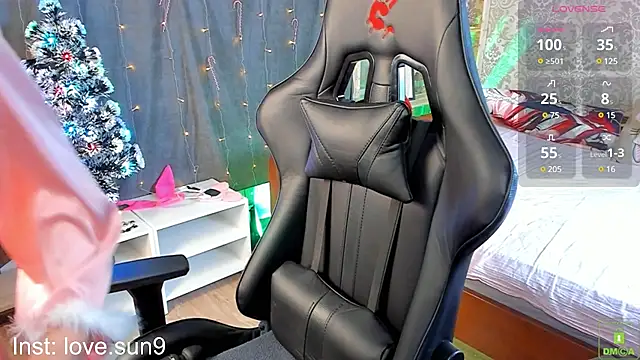 Michel Momsen online show from 12.22.24