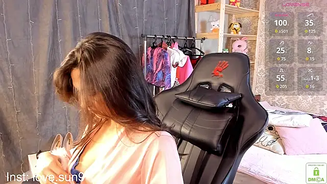 Michel Momsen online show from 03.11.25