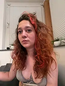 Snapshot of Tamy-Love chatting on 07.15.26 Tamy-Love online show from 07.15.26