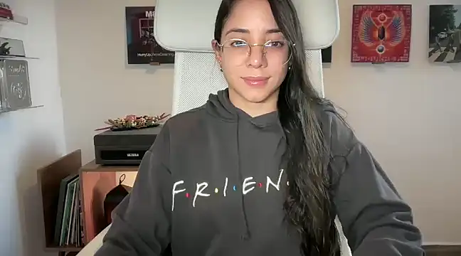 adriana  sosa  online show from 01.04.25