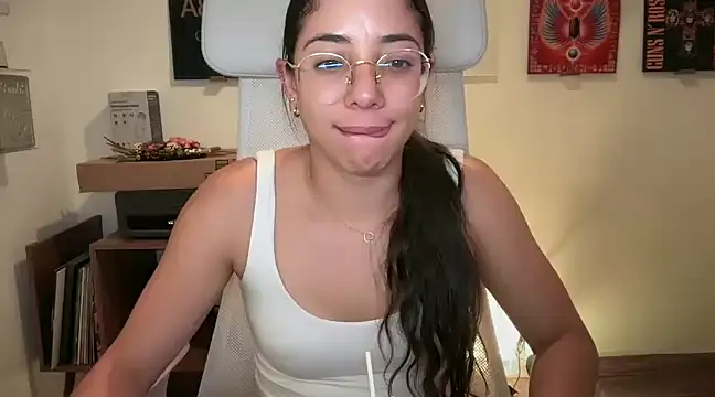 adriana  sosa  online show from 01.28.25