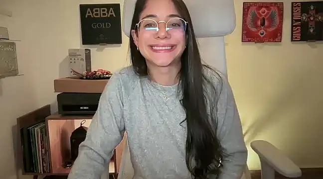 adriana  sosa  online show from 02.12.25