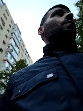 Snapshot of J0nyhson chatting on 09.30.25 J0nyhson online show from 09.30.25