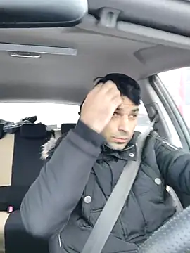 Snapshot of J0nyhson chatting on 12.16.25 J0nyhson online show from 12.16.25