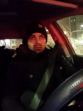 Snapshot of J0nyhson chatting on 12.18.25 J0nyhson online show from 12.18.25