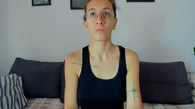 DesireMore90 online show from 11.25.25