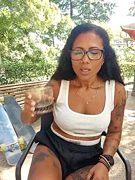 Allana Squirt online show from 09.09.25