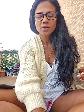 Allana Squirt online show from 09.20.25