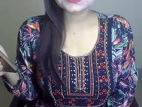 Lusty Wife1 online show from 12.07.24