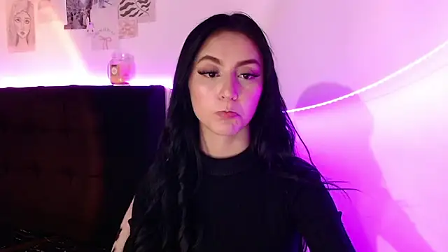 Snapshot of Coralinnee_ chatting on 01.24.25 Coralinnee  online show from 01.24.25