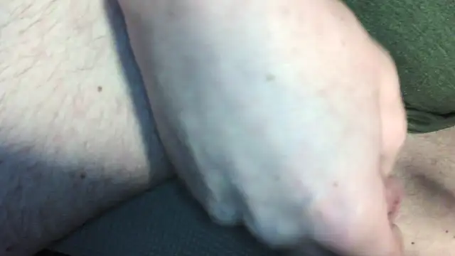 Snapshot of InvitingBend9 chatting on 09.27.25 InvitingBend9 online show from 09.27.25