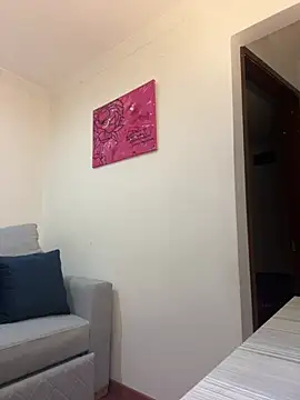 marthina thompsson online show from 02.12.25