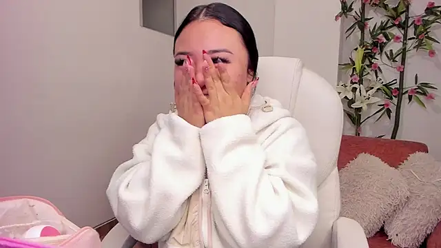 Snapshot of Lulu_Sakura_ chatting on 03.15.25 Lulu Sakura online show from 03.15.25