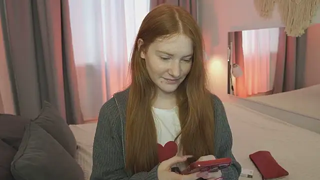 FiaMoor online show from 04.28.26