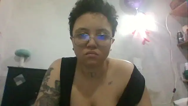 Snapshot of EdenJupiter chatting on 03.21.26 EdenJupiter online show from 03.21.26