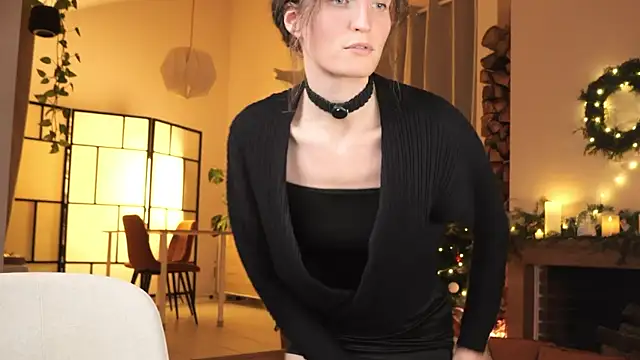 yulladao online show from 12.13.25