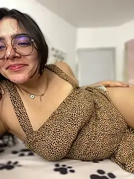 Snapshot of Lia_flowers chatting on 01.17.25 Lia flowers online show from 01.17.25