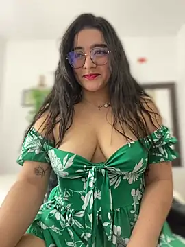 Snapshot of Lia_flowers chatting on 03.02.25 Lia flowers online show from 03.02.25