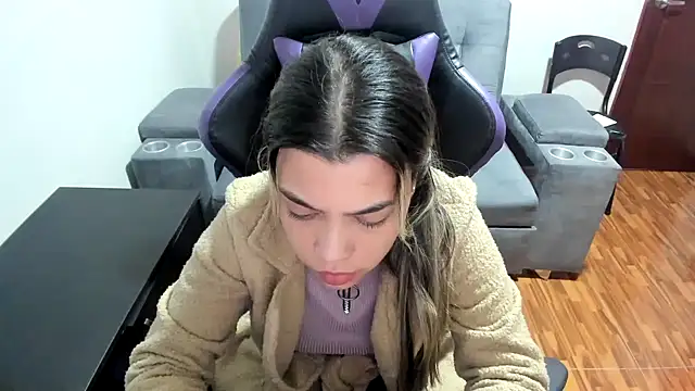 LuisaReyes 2911 online show from 03.03.25